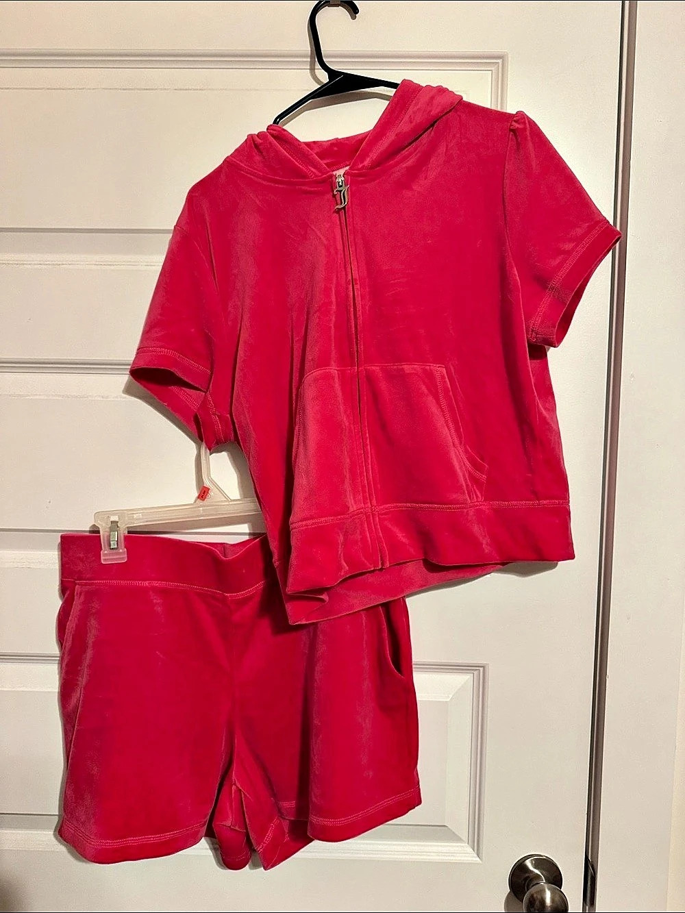 Juicy Couture Velour Short Sleeve Hoodie and Shorts Set Pink Large